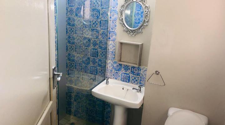 Elephant Springs Hotel & Apartments