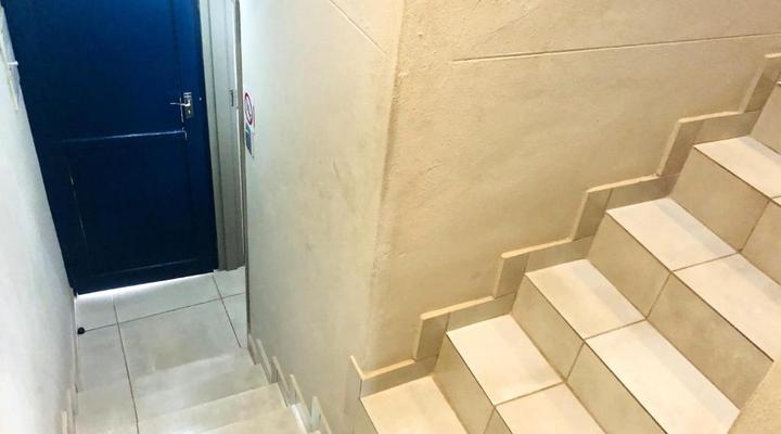 Elephant Springs Hotel & Apartments