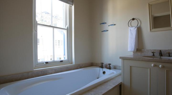 The Majestic Apartment