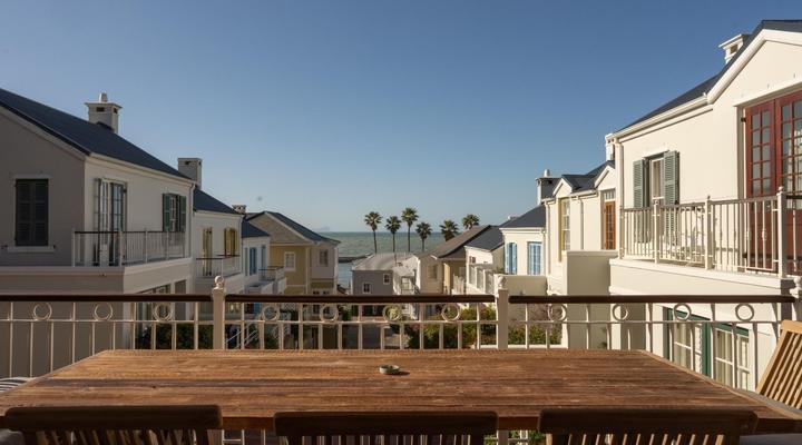 The Majestic Apartment