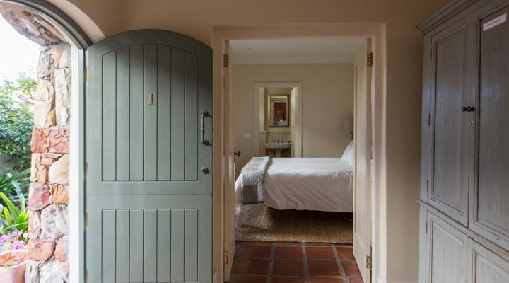 The Majestic Apartment