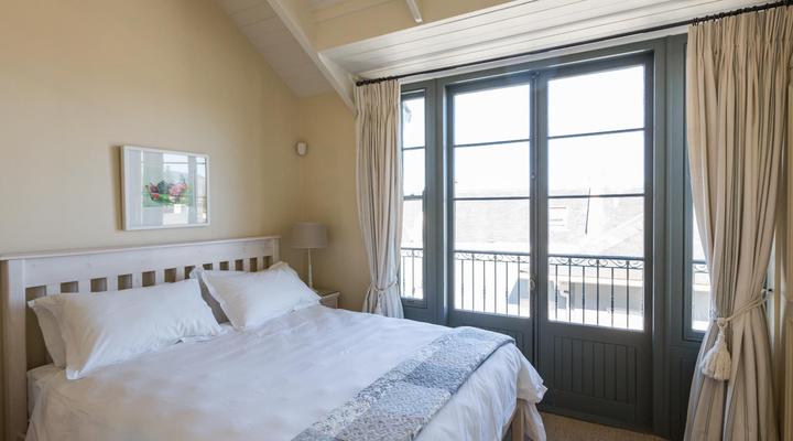 The Majestic Apartment