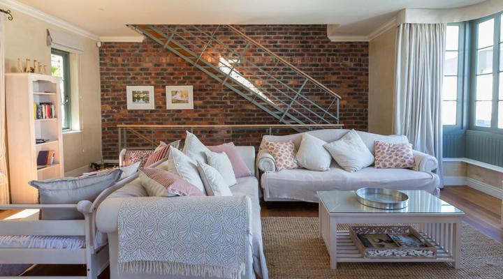 The Majestic Apartment