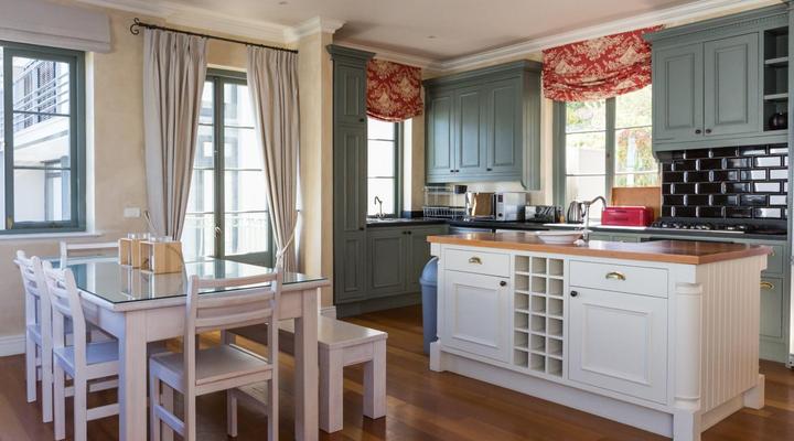 The Majestic Apartment