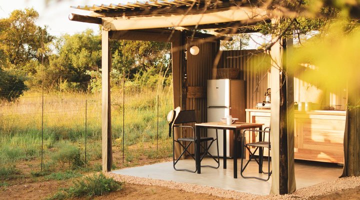 The Leadwood Safari Camp