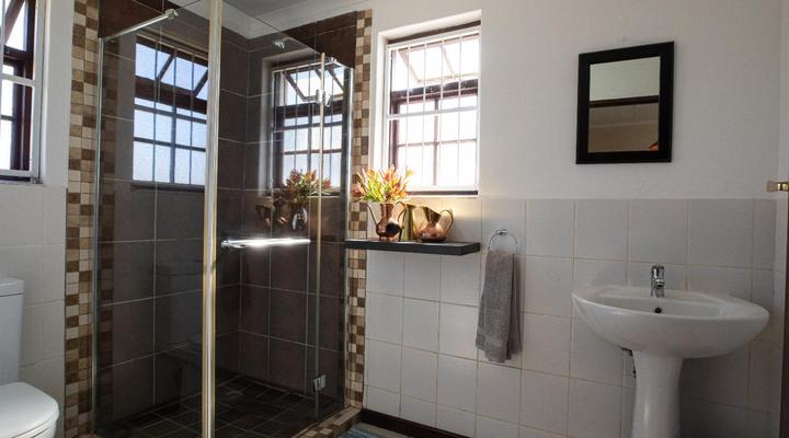 Forgotten Highway Guest Farm