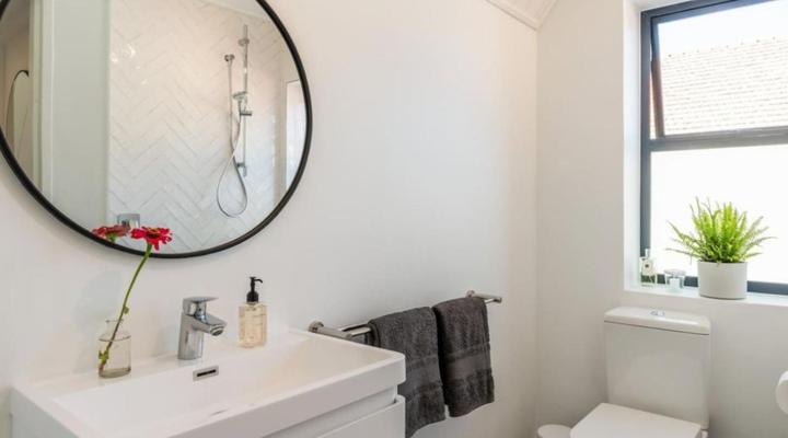 Minserie Collection: Classic Central House