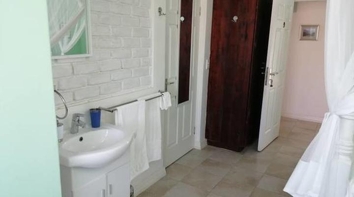 Villa Maji Bed & Breakfast