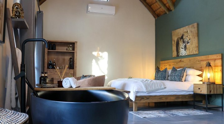 Kwenga Safari Lodge