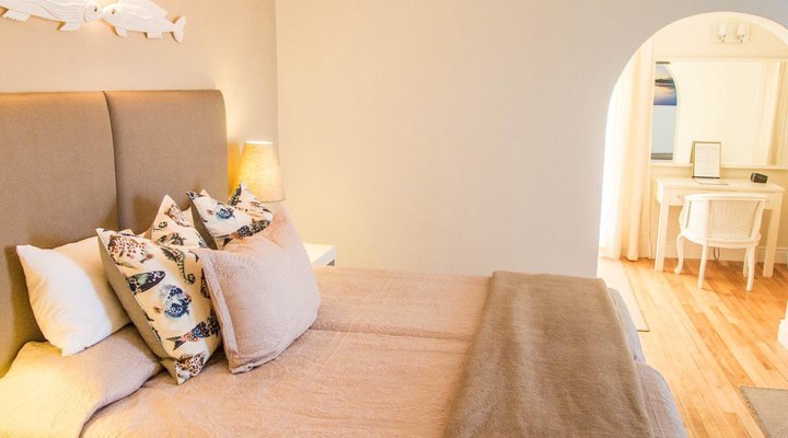 Milkwood Manor on Sea