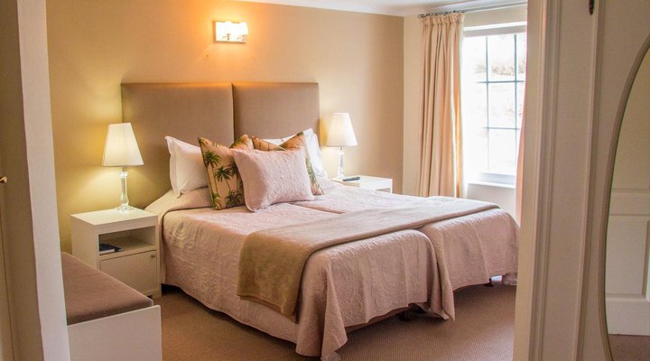 Milkwood Manor on Sea