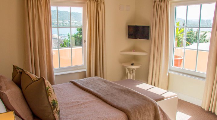 Milkwood Manor on Sea