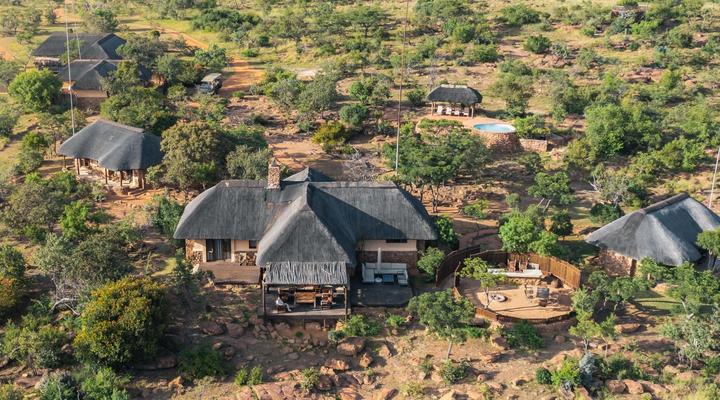 iHolidays - iBhubesi Lodge