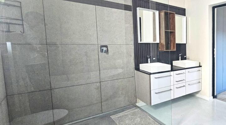 111 Waterkant Street, Stilbaai