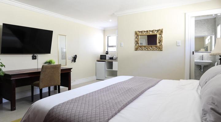 Camdale Guesthouse Bed & Breakfast