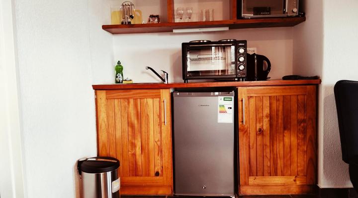 Into the Sunset Manor