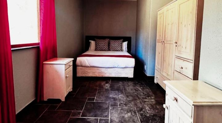 Into the Sunset Manor