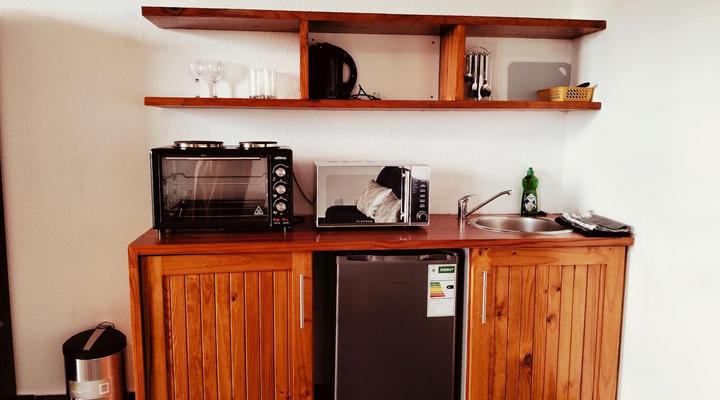 Into the Sunset Manor