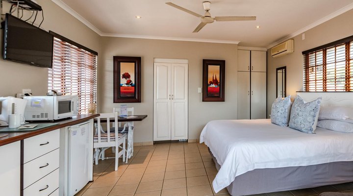 Splash Inn Bed and Breakfast