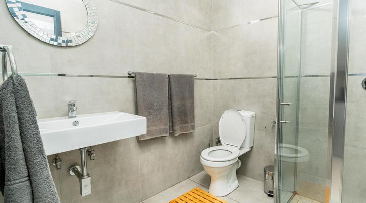 De Stroom Studio Apartments by Heybert