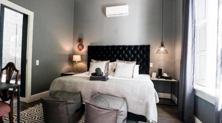 Ruby Rose Countryhouse