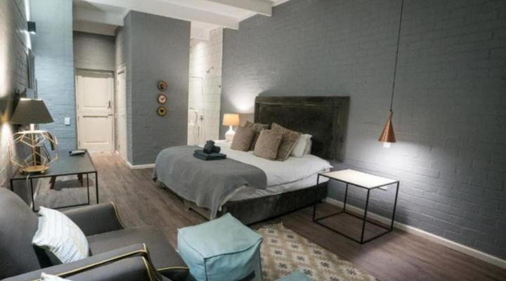 Ruby Rose Countryhouse