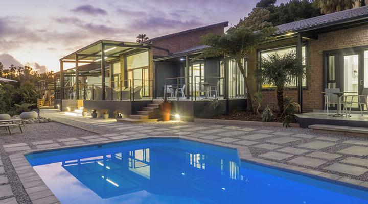 THEBLOEM Guest Suites