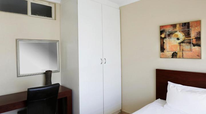 BM Gardens Apartment Hotel