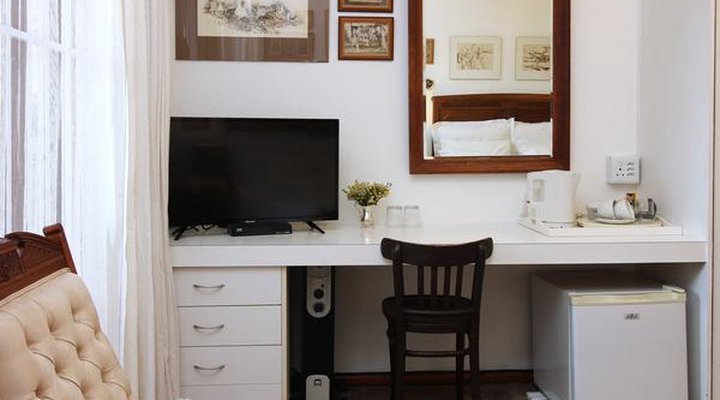 Leonora @ Welgemoed Manor