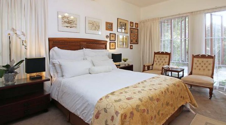 Leonora @ Welgemoed Manor