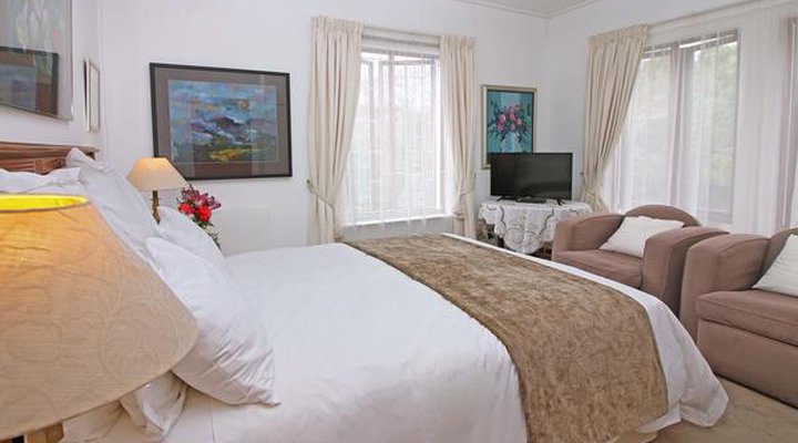 Leonora @ Welgemoed Manor