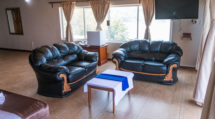 Lake Safari Lodge