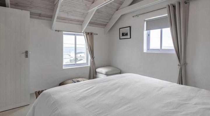 Sea Castle's Paternoster