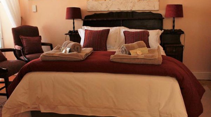 Blue Moon Guesthouse & Restaurant