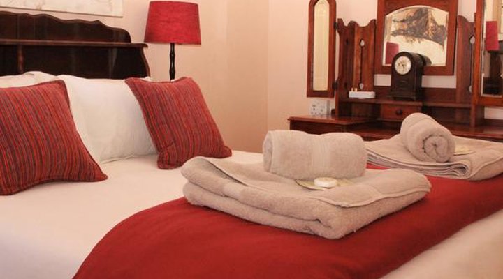 Blue Moon Guesthouse & Restaurant