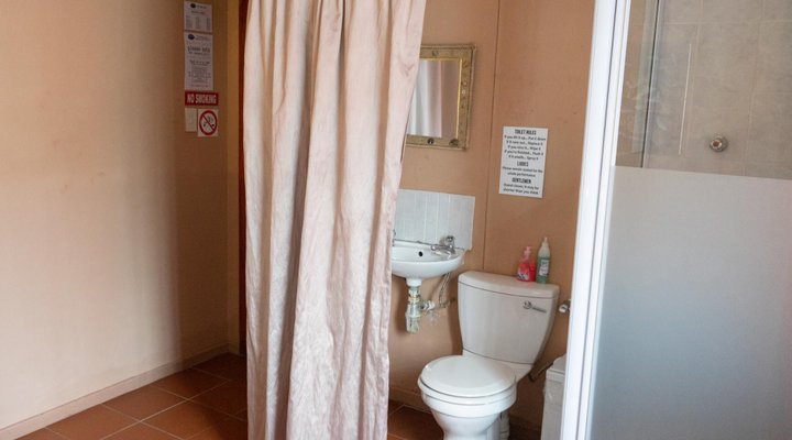 Shark Shack Backpackers