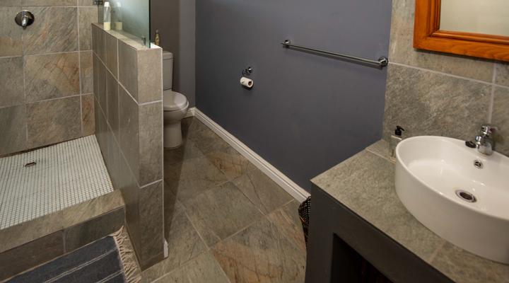 Tenikwa Family Suites