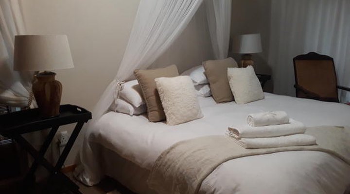 African Dawn Luxury Guesthouse