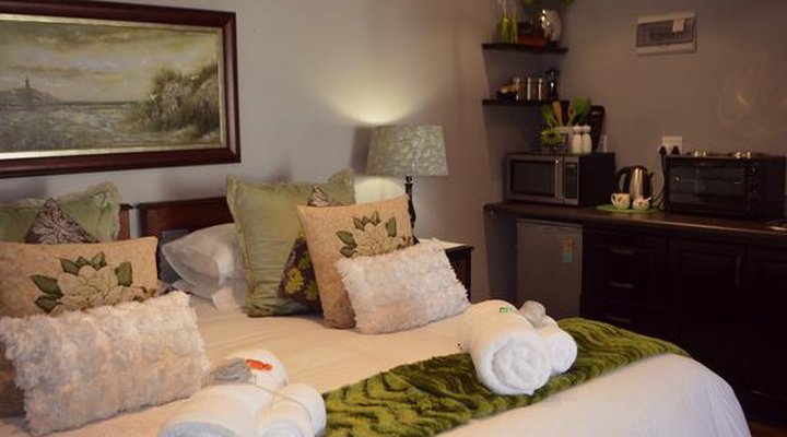 De Stallen Guest House