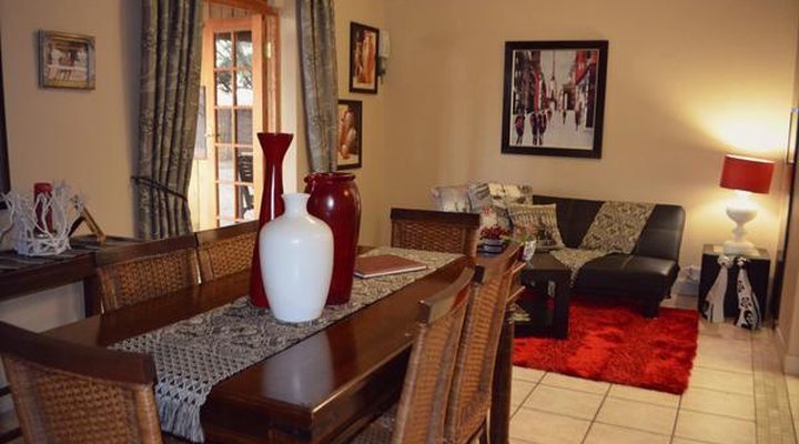 De Stallen Guest House