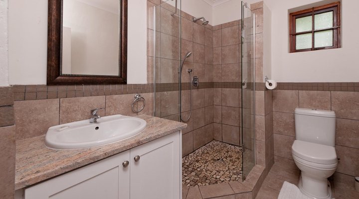 La Galiniere Guest Cottages