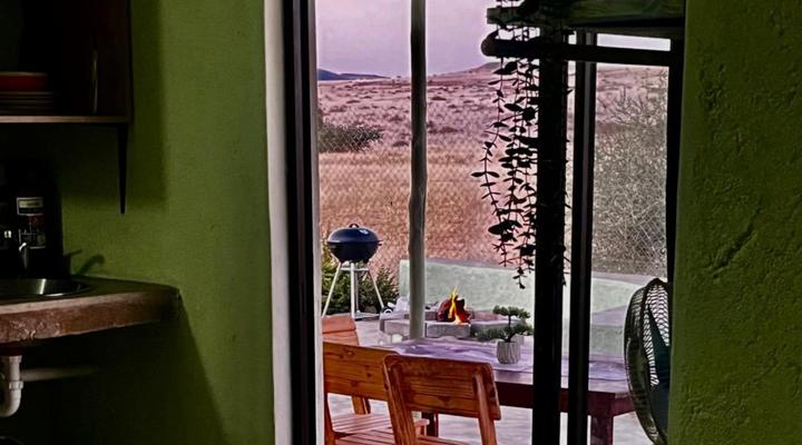 Green Elephant Cottages Uis