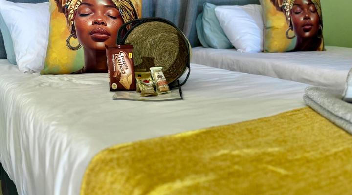 Green Elephant Cottages Uis