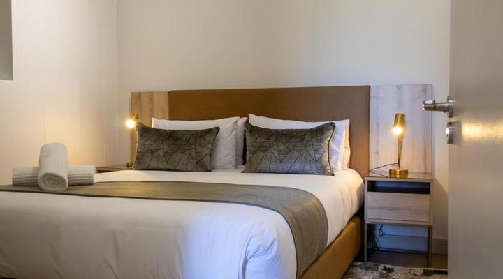 One Rosebank Executive Apartment Hotel