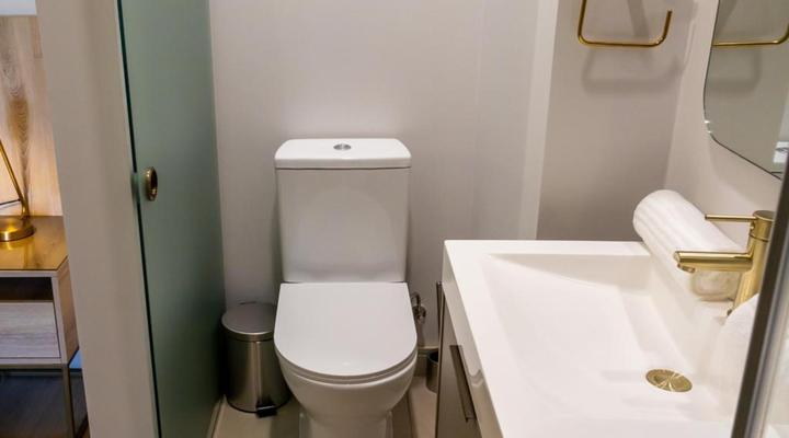 One Rosebank Executive Apartment Hotel