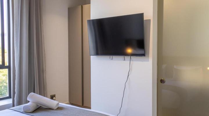 One Rosebank Executive Apartment Hotel