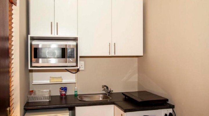 D’Urbanmist Guest House