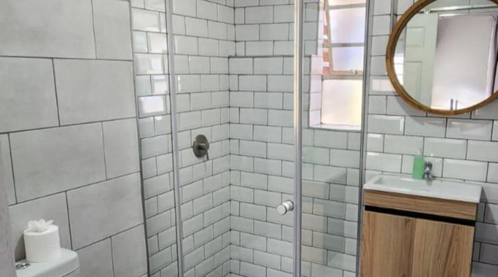 Livingwaters Self-Catering and Lazel Apartments