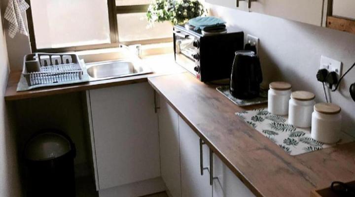 Livingwaters Self-Catering and Lazel Apartments