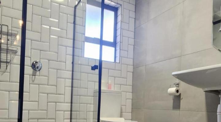 Livingwaters Self-Catering and Lazel Apartments